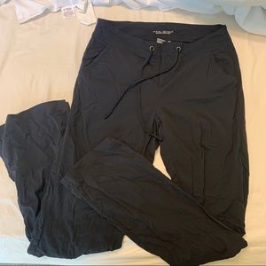Columbia hiking pants size 4